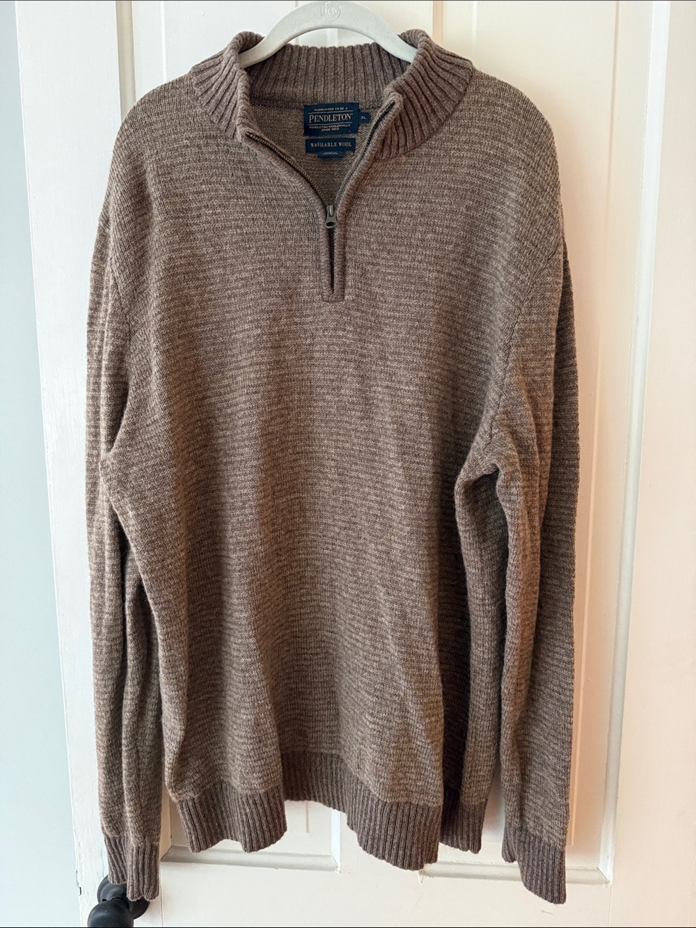 Pendleton Men’s Washable Wool Zip-Neck Sweater in Taupe